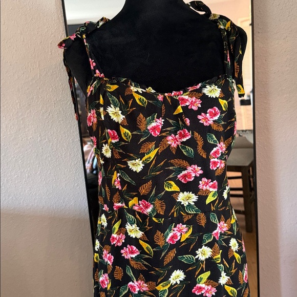 Buffalo David Bitton Black Floral Maxi Dress - Picture 4 of 5